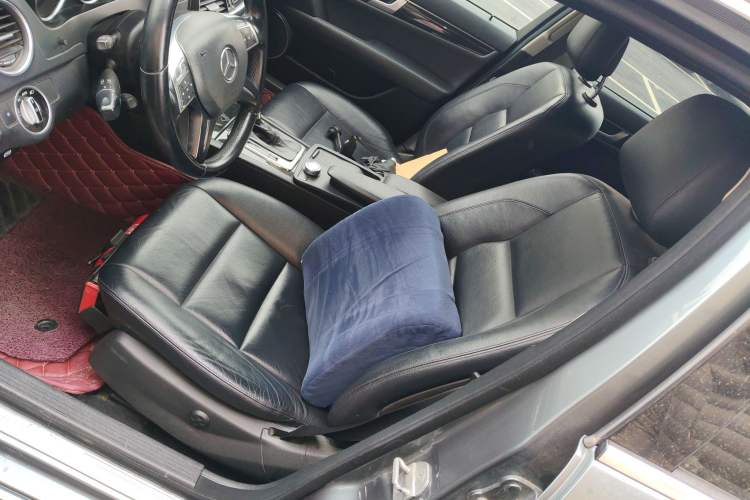 Used Mercedes-Benz C-Class 2011 C 200 CGI Fashion Model Left Front Seat