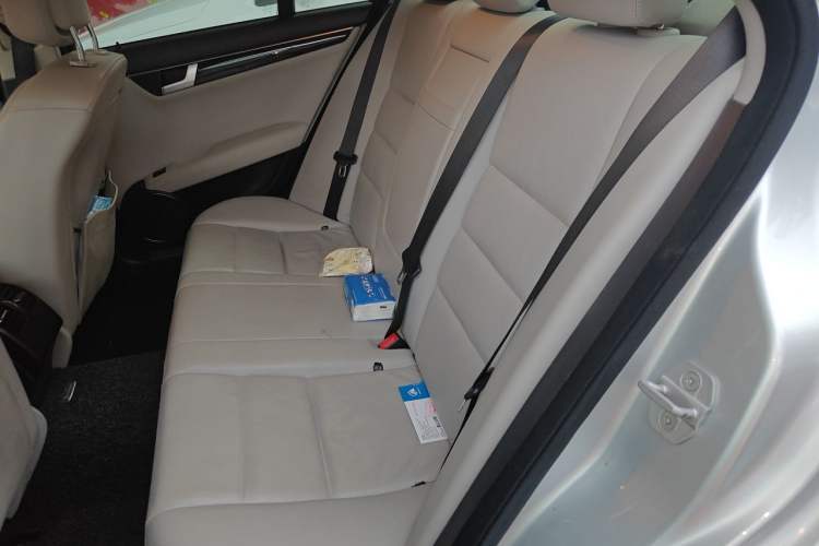 Used Mercedes-Benz C-Class 2011 C 200 CGI Fashion Model Left Rear Seat