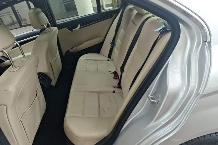 Used Mercedes-Benz C-Class 2011 C 200 CGI Fashion Model Left Rear Seat