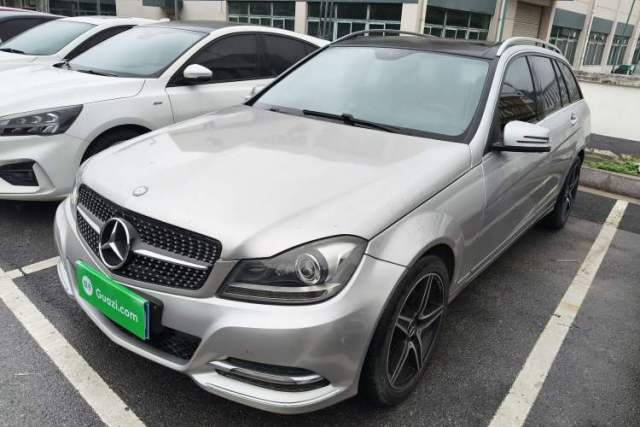 Used Mercedes-Benz C-Class 2011 C 200 Fashion Travel Edition