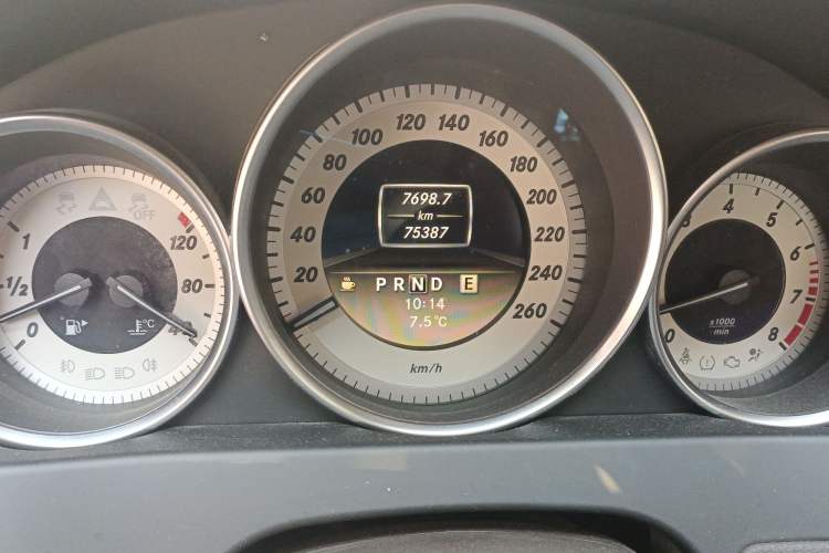 Used Mercedes-Benz C-Class 2011 C 200 CGI Elegant Model Odometer Close Up
