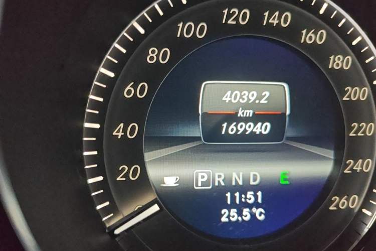 Used Mercedes-Benz C-Class 2011 C 200 Fashion Travel Edition Odometer Close Up