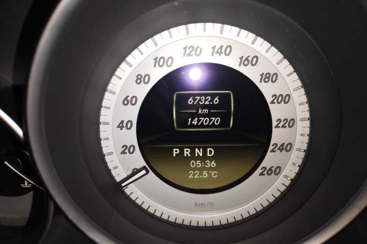 Used Mercedes-Benz C-Class 2011 C 200 CGI Fashion Model Odometer Close Up