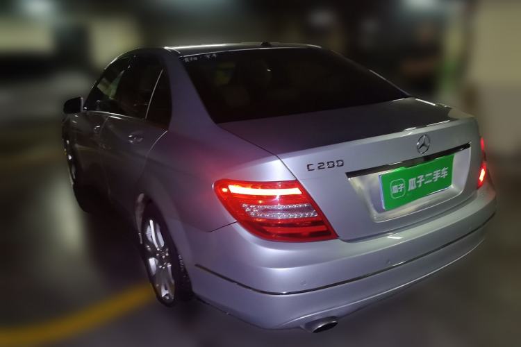 Used Mercedes-Benz C-Class 2011 C 200 CGI Fashion Model Rear Left 45 Deg