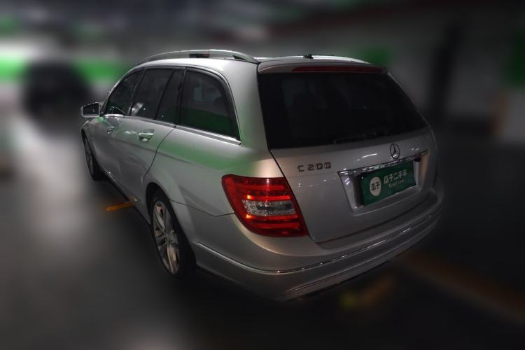 Used Mercedes-Benz C-Class 2011 C 200 Fashion Travel Edition Rear Left 45 Deg
