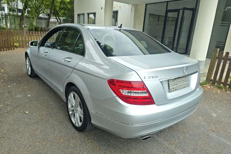 Used Mercedes-Benz C-Class 2011 C 200 CGI Fashion Model Rear Left 45 Deg
