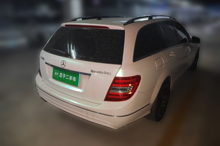 Used Mercedes-Benz C-Class 2011 C 200 Fashion Travel Edition Rear Right 45 Deg