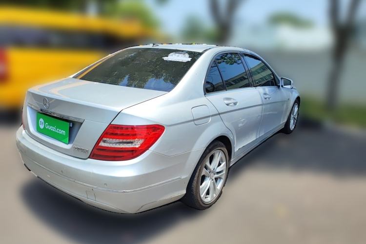 Used Mercedes-Benz C-Class 2011 C 200 CGI Fashion Model Rear Right 45 Deg