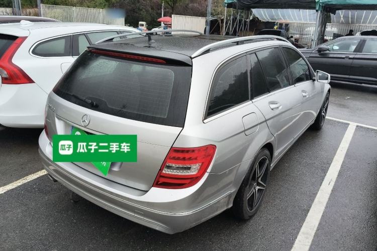 Used Mercedes-Benz C-Class 2011 C 200 Fashion Travel Edition Rear Right 45 Deg