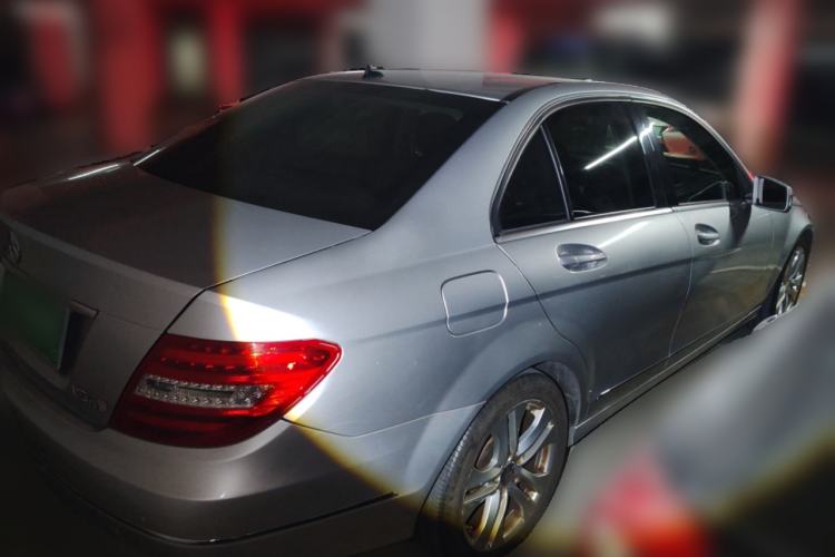 Used Mercedes-Benz C-Class 2011 C 200 CGI Fashion Model Rear Right 45 Deg