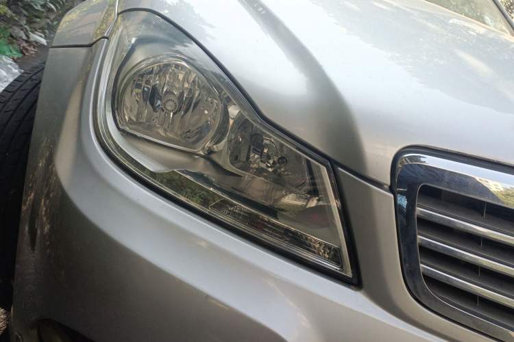 Used Mercedes-Benz C-Class 2011 C 200 CGI Elegant Model Right Front Headlight