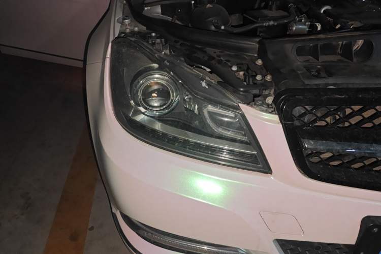 Used Mercedes-Benz C-Class 2011 C 200 Fashion Travel Edition Right Front Headlight