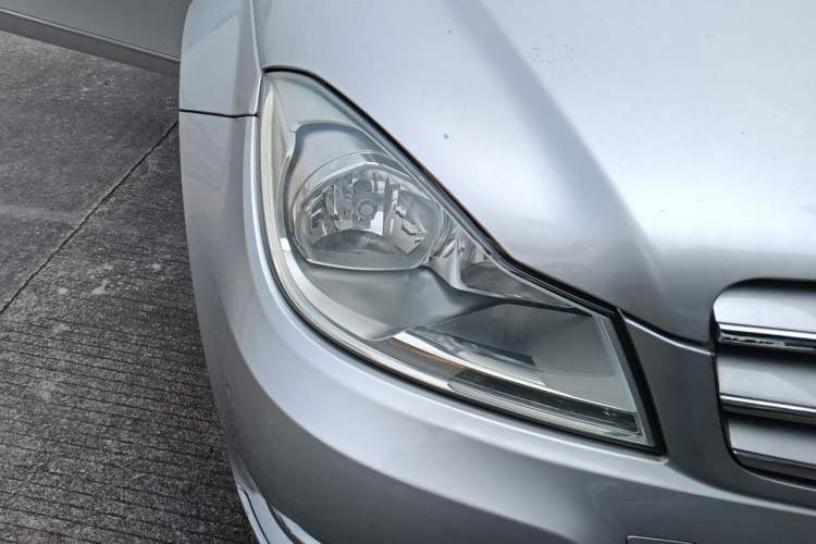 Used Mercedes-Benz C-Class  Right Front Headlight