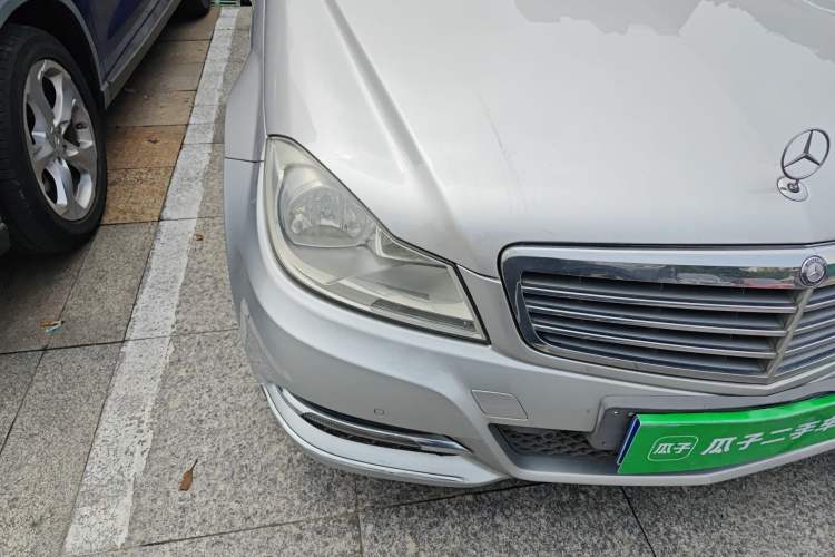 Used Mercedes-Benz C-Class 2011 C 200 CGI Elegant Model Right Front Headlight