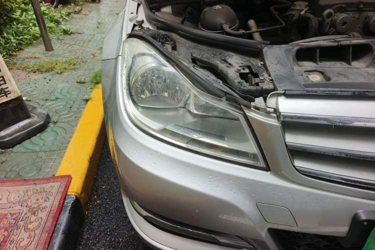Used Mercedes-Benz C-Class 2011 C 180K Classic model Right Front Headlight