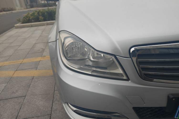 Used Mercedes-Benz C-Class 2011 C 180K Classic model Right Front Headlight