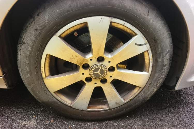 Used Mercedes-Benz C-Class 2011 C 180K Classic model Right Front Wheel Hub