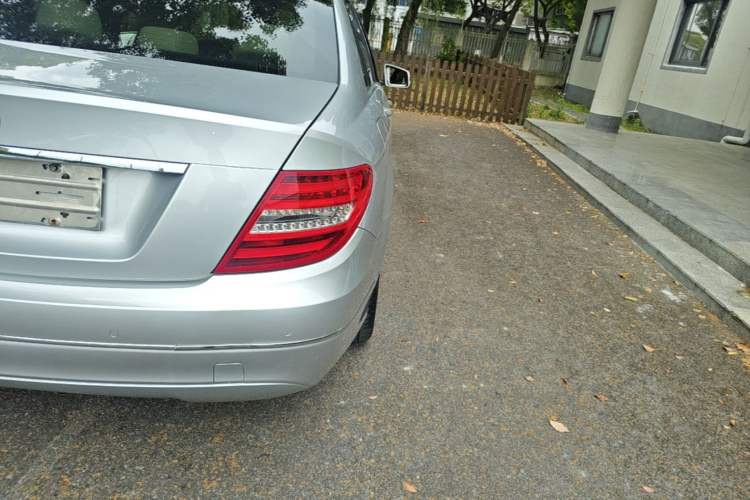 Used Mercedes-Benz C-Class 2011 C 200 CGI Fashion Model Right Rear Taillight