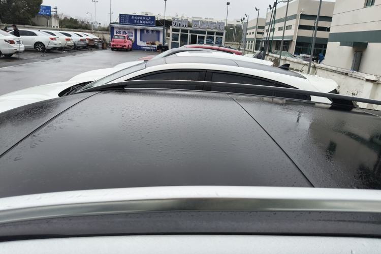 Used Mercedes-Benz C-Class 2011 C 200 Fashion Travel Edition Roof