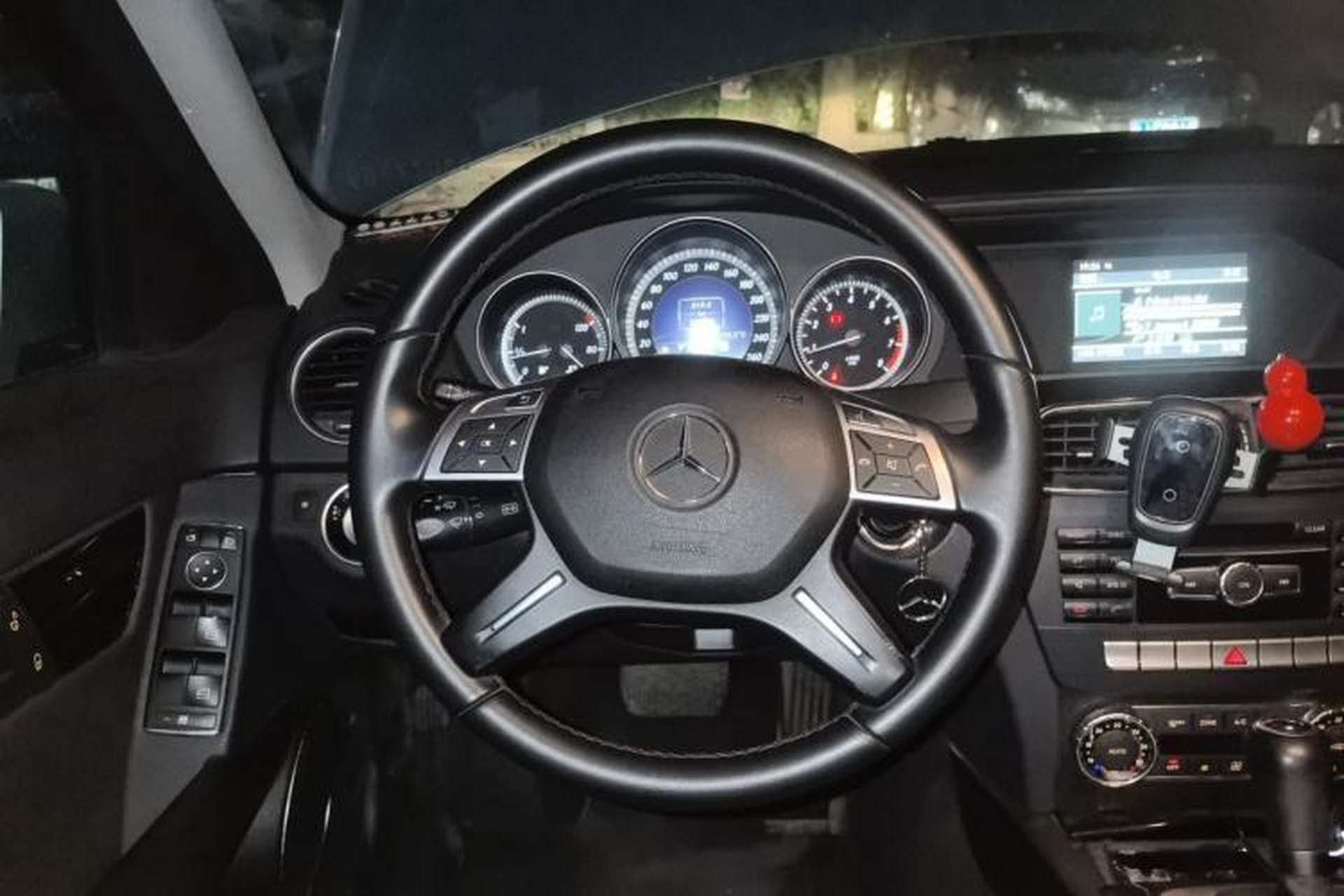Used Mercedes-Benz C-Class 2011 C 180K Classic model Steering Wheel