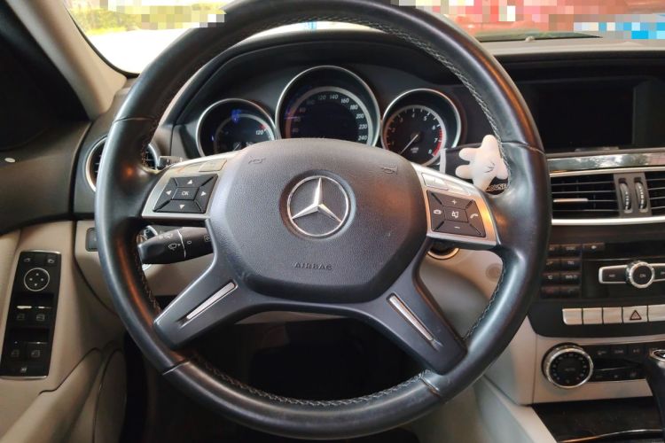 Used Mercedes-Benz C-Class 2011 C 180K Classic model Steering Wheel