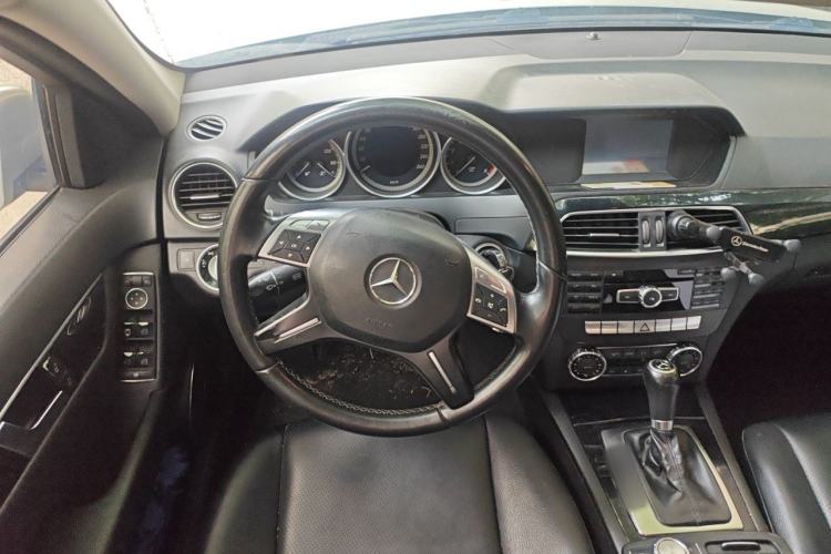 Used Mercedes-Benz C-Class 2011 C 180K Classic model Steering Wheel