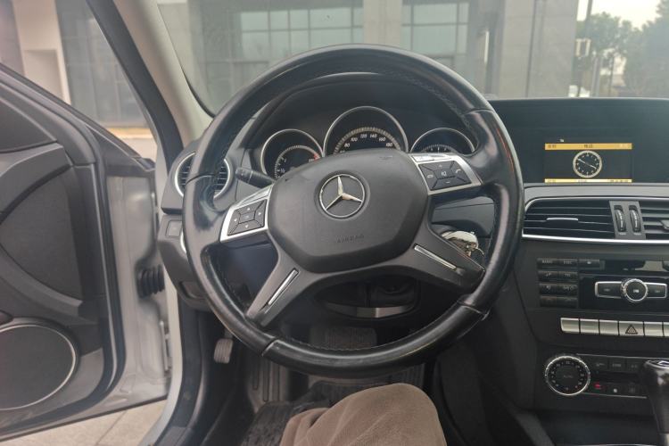 Used Mercedes-Benz C-Class 2011 C 180K Classic model Steering Wheel