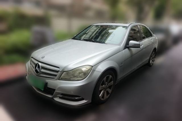 Used Mercedes-Benz C-Class 2011 C 180K Classic model