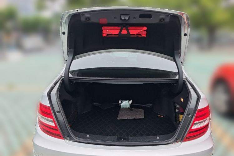 Used Mercedes-Benz C-Class 2011 C 200 CGI Elegant Model Trunk