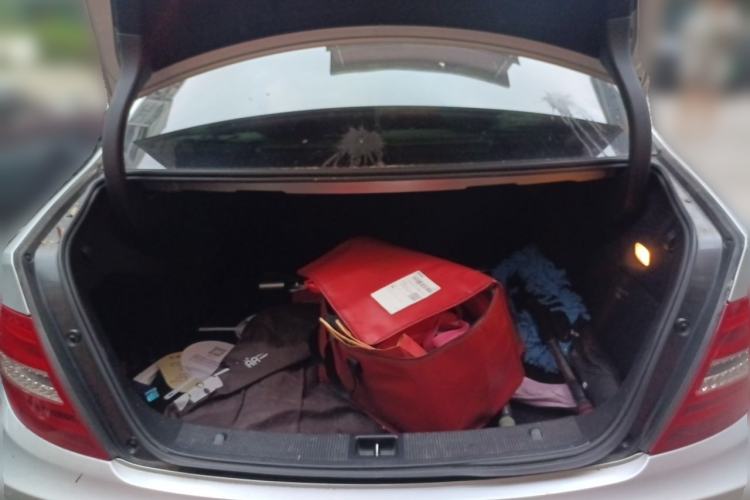 Used Mercedes-Benz C-Class 2011 C 200 CGI Fashion Model Trunk