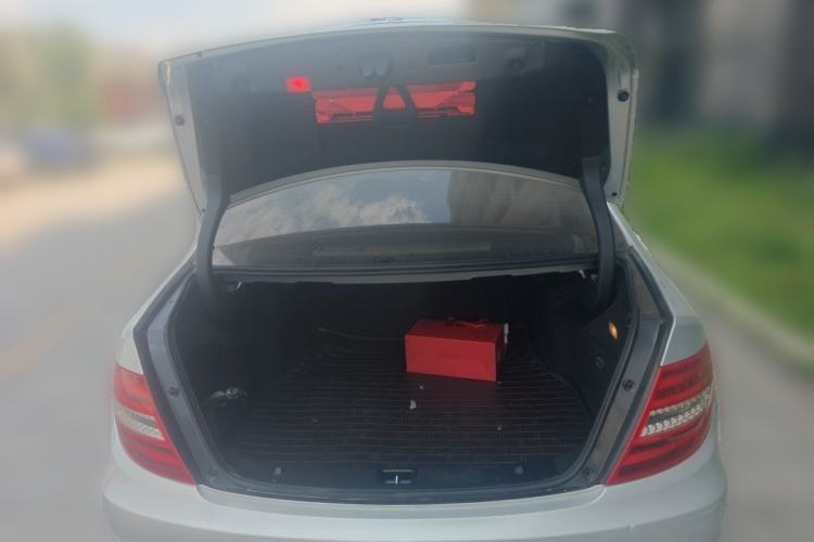 Used Mercedes-Benz C-Class 2011 C 180K Classic model Trunk