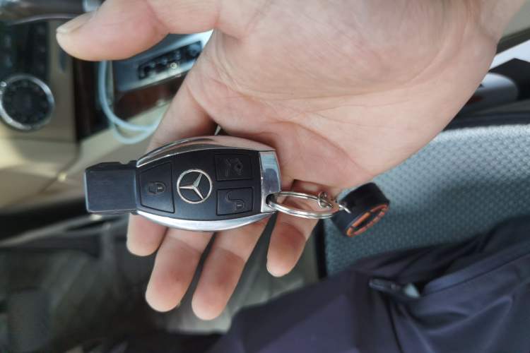 Used Mercedes-Benz C-Class 2011 C 200 CGI Elegant Model Vehicle Key