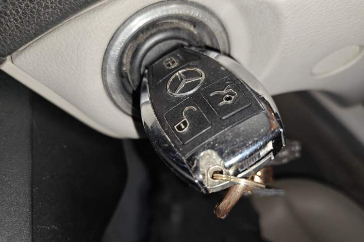 Used Mercedes-Benz C-Class 2011 C 200 CGI Elegant Model Vehicle Key