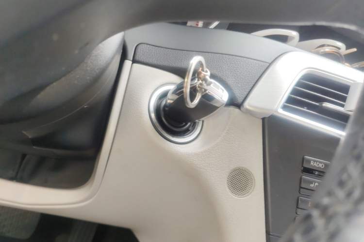 Used Mercedes-Benz C-Class 2011 C 200 Fashion Travel Edition Vehicle Key