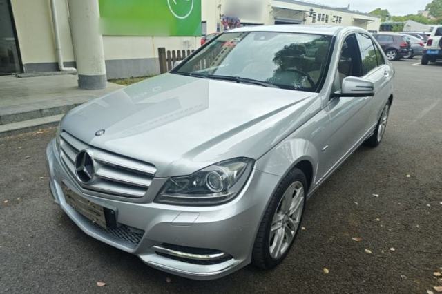 Used Mercedes-Benz C-Class 2011 C 200 CGI Fashion Model