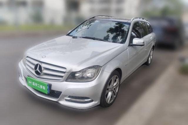 Used Mercedes-Benz C-Class 2011 C 200 Fashion Travel Edition