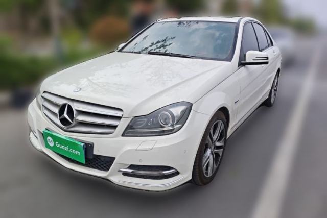 Used Mercedes-Benz C-Class 2011 C 200 CGI Fashion Model