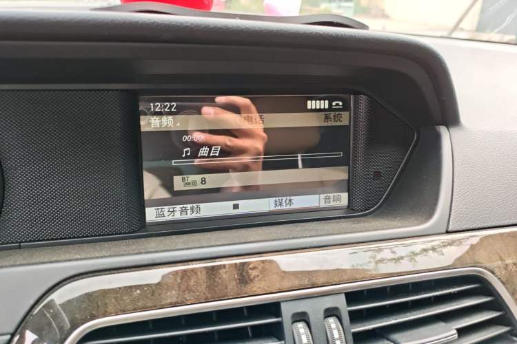 Used Mercedes-Benz C-Class 2011 C 200 CGI Fashion Model Audio And AC Panel