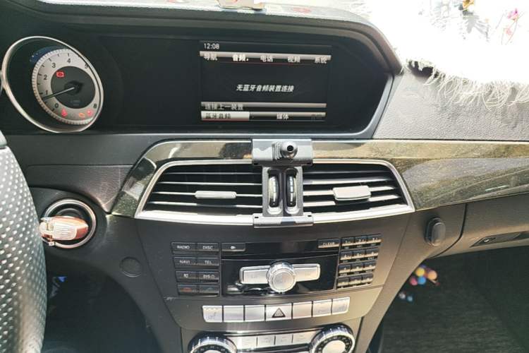 Used Mercedes-Benz C-Class 2011 C 300 Fashion Model Audio And AC Panel