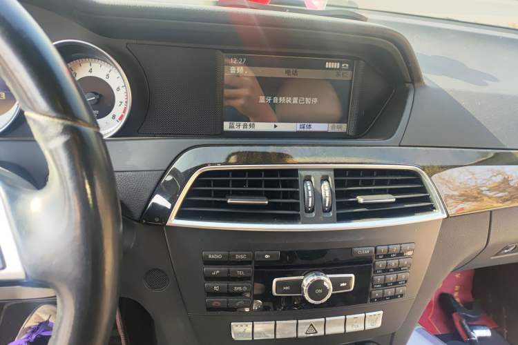 Used Mercedes-Benz C-Class 2011 C 200 CGI Fashion Model Audio And AC Panel