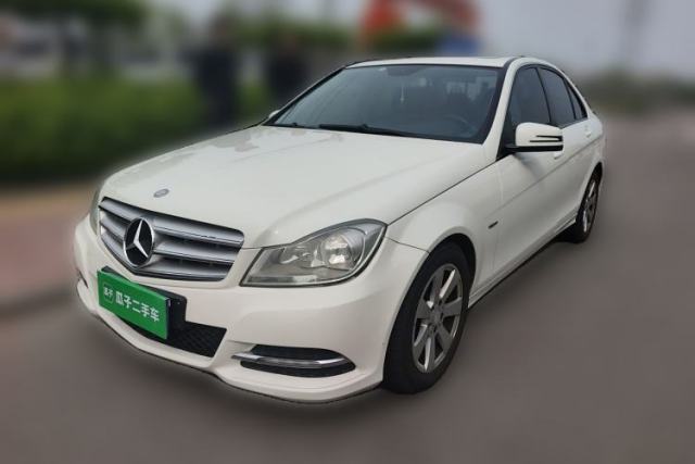 Used Mercedes-Benz C-Class 2011 C 180K Classic model