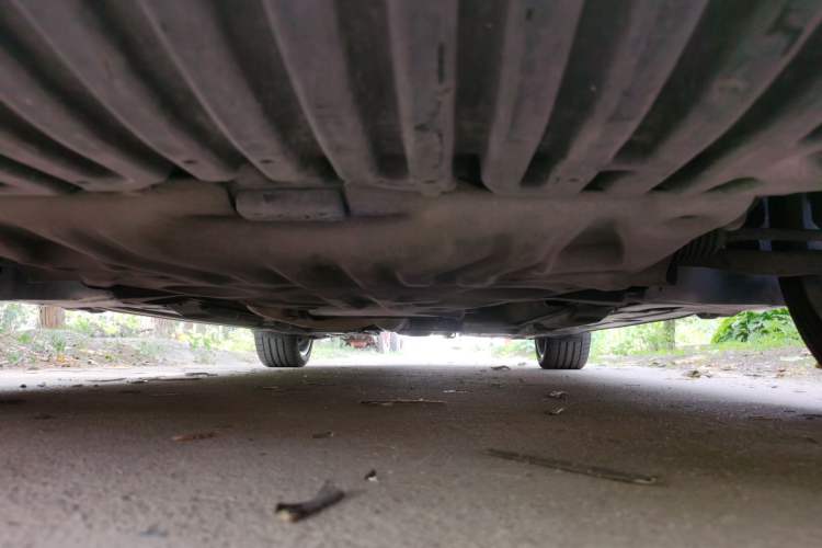 Used Mercedes-Benz C-Class 2011 C 200 Fashion Travel Edition Chassis Front