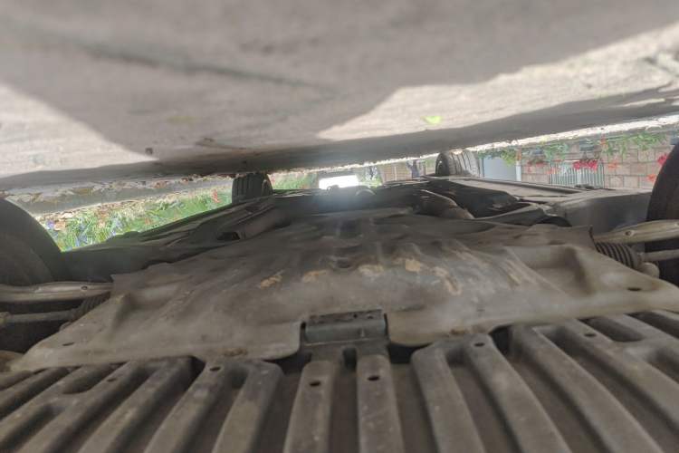 Used Mercedes-Benz C-Class 2011 C 200 Fashion Travel Edition Chassis Front