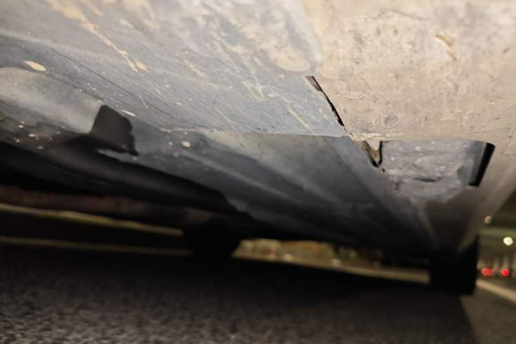 Used Mercedes-Benz C-Class 2011 C 180K Classic model Chassis Front Left