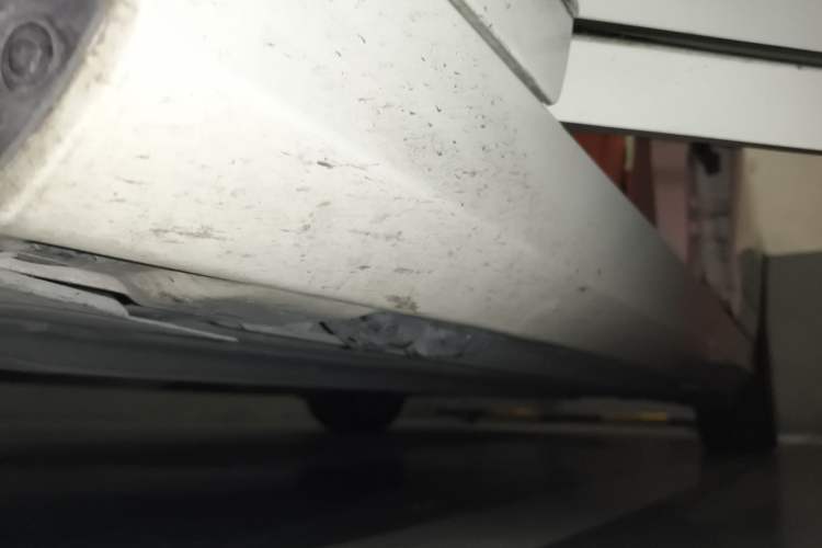 Used Mercedes-Benz C-Class 2011 C 200 CGI Elegant Model Chassis Front Left