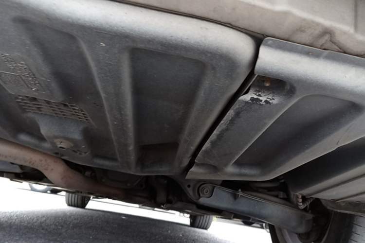Used Mercedes-Benz C-Class 2011 C 200 Fashion Travel Edition Chassis Rear