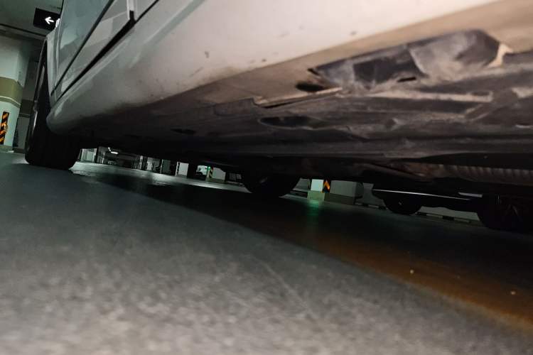 Used Mercedes-Benz C-Class 2011 C 200 Fashion Travel Edition Chassis Rear Left