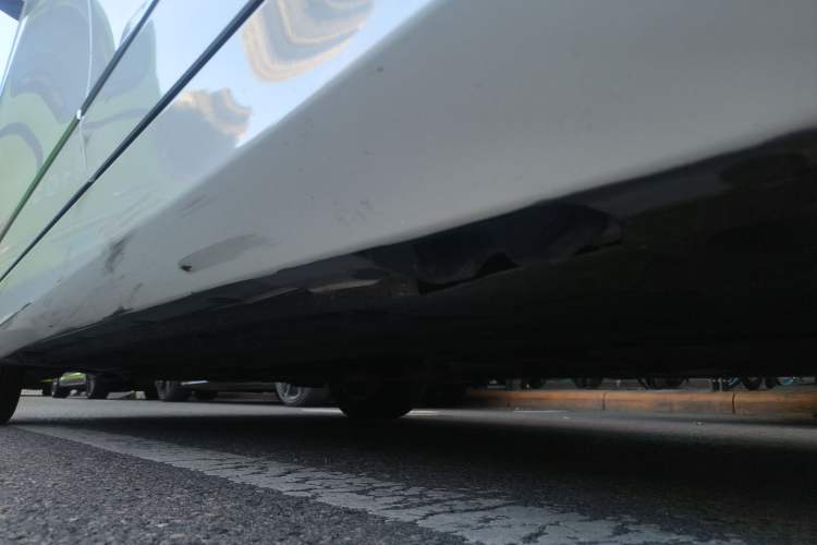 Used Mercedes-Benz C-Class 2011 C 200 CGI Elegant Model Chassis Rear Left