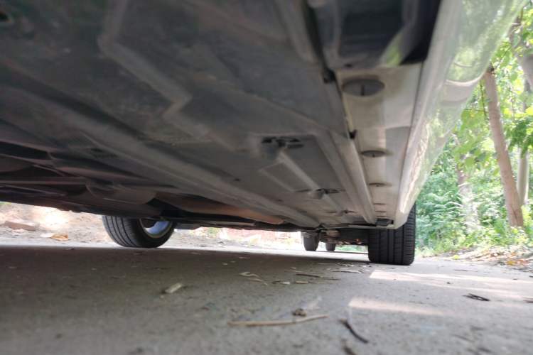 Used Mercedes-Benz C-Class 2011 C 200 Fashion Travel Edition Chassis Rear Right
