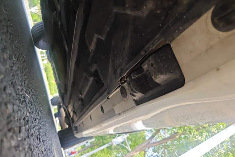 Used Mercedes-Benz C-Class 2011 C 200 CGI Fashion Model Chassis Rear Right